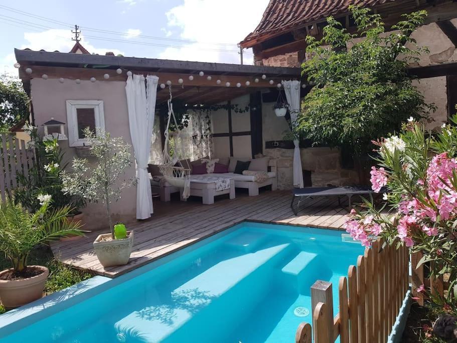 Romantisches Rosencottage Hofheim in Unterfranken Esterno foto