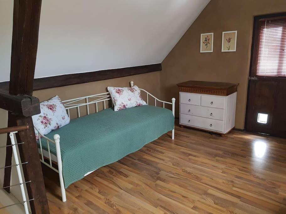 Romantisches Rosencottage Hofheim in Unterfranken Esterno foto
